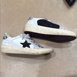 Vintage Havana White and Black Star Sneakers